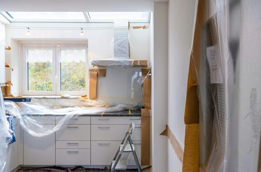 Home immo renovation uqnebyrq660 unsplash